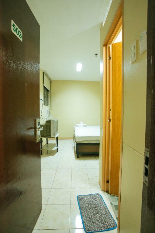 Gv Hotel - Talisay City Eksteriør billede